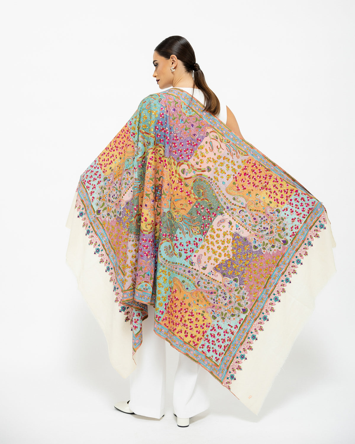 Stunning Papier-mâché Pashmina Shawl